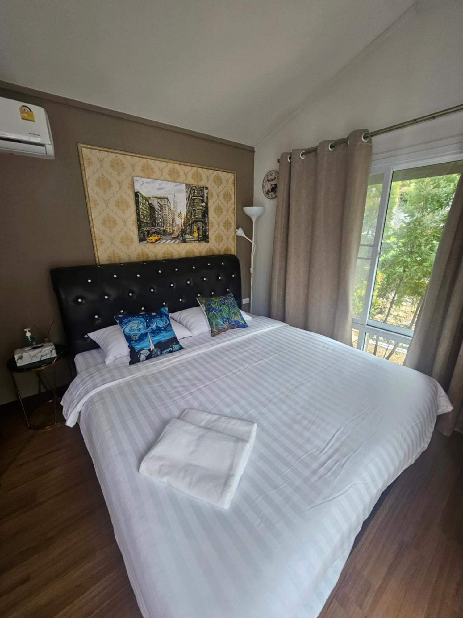 Khaoyaitriplefive Bed & Breakfast Ban Thung Sawang Exterior photo